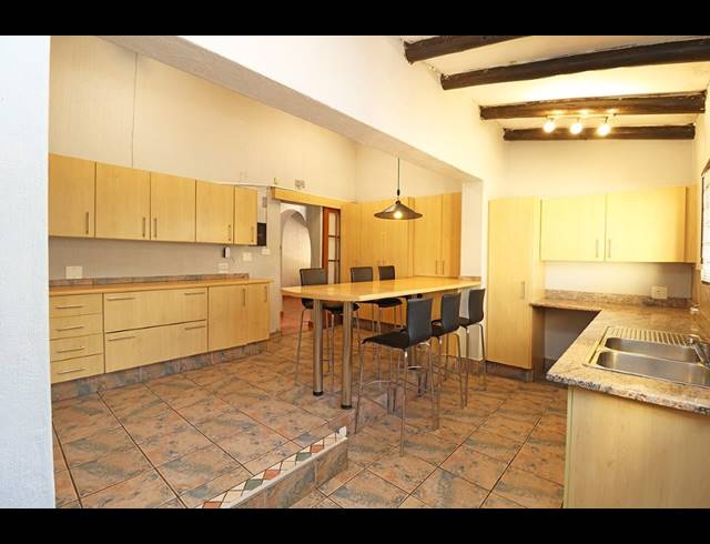 4 BEDROOM HOUSE FOR SALE IN WELTEVREDEN PARK